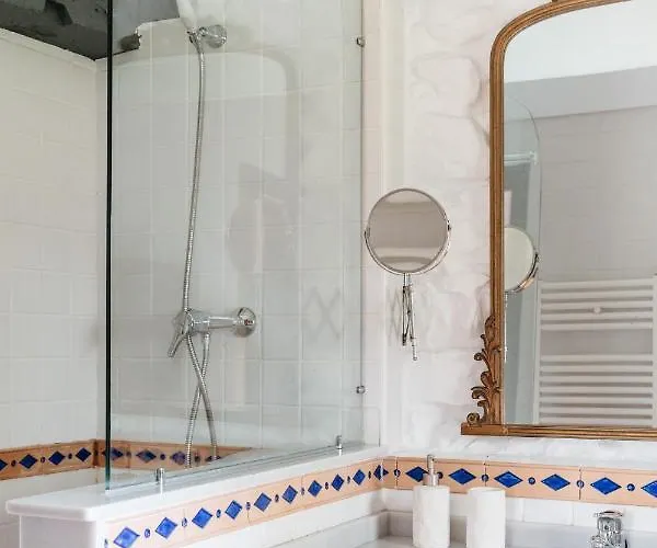 Nueva Pacheca Boutique * Santiurde de Toranzo