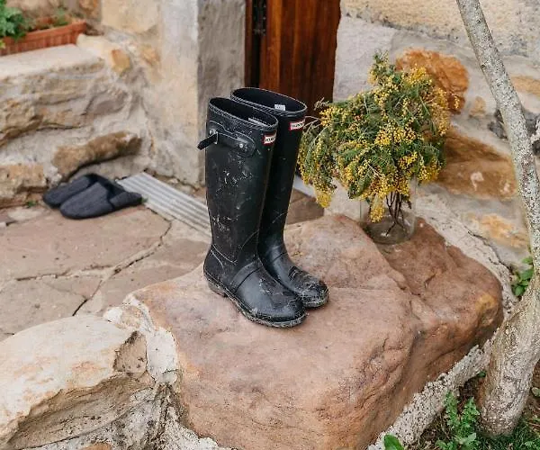 Nueva Pacheca Boutique * Santiurde de Toranzo